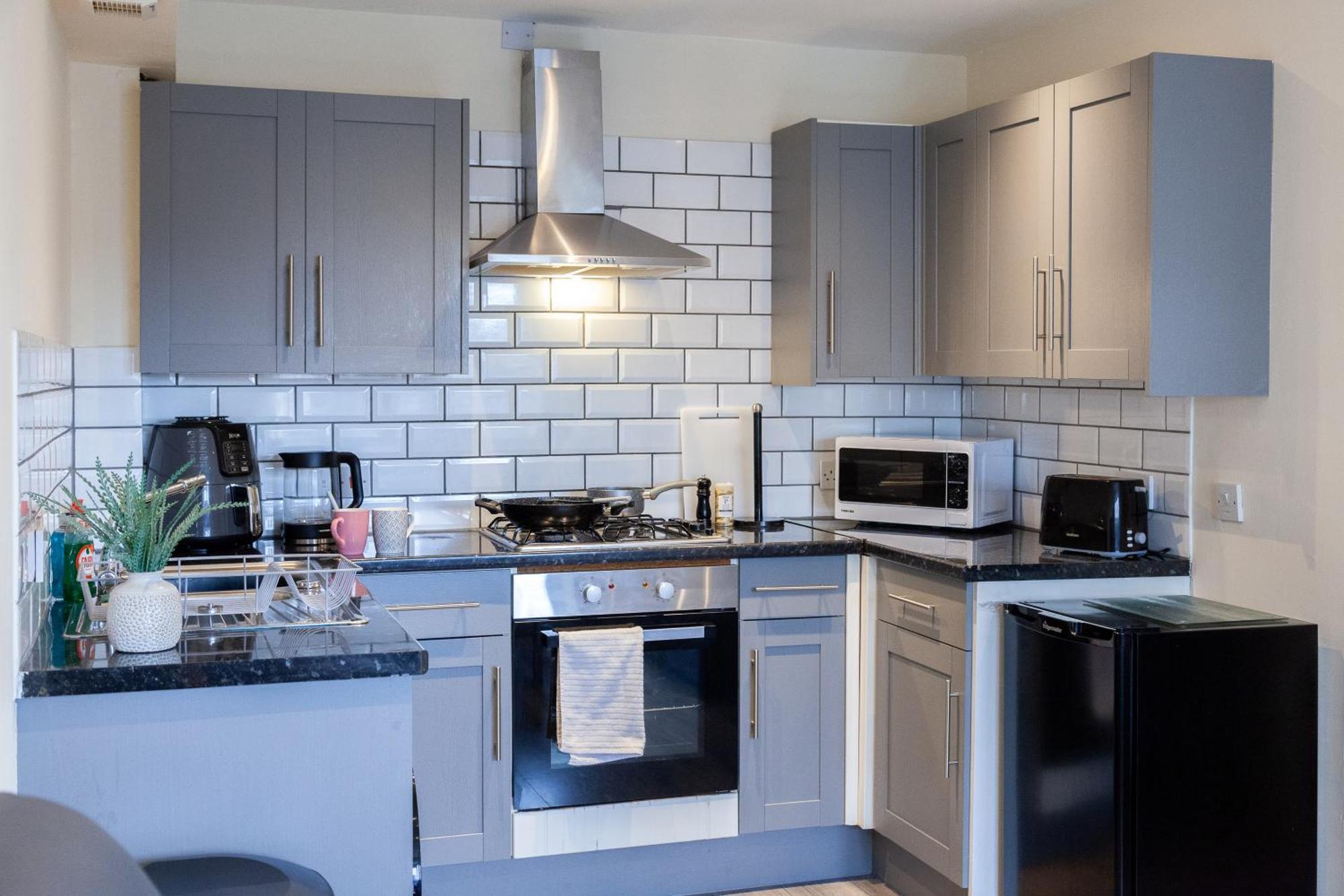 Pinfold Court Apartments Knowsley Esterno foto